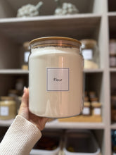 Load image into Gallery viewer, Round Kobe Jar - 4 litre