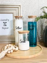 Load image into Gallery viewer, Glass Jug with bamboo lid - 1.2 Litre