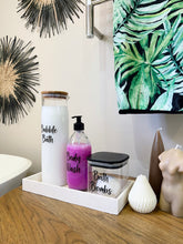 Load image into Gallery viewer, Glass Jug with bamboo lid - 1.2 Litre