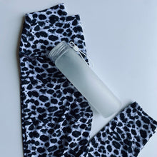 Load image into Gallery viewer, Frosted Glass Drinking Bottles