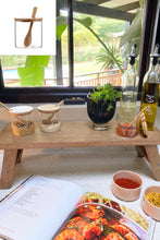 Load image into Gallery viewer, Round Spice Jar With Bamboo Lid and Spoon