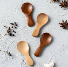 Load image into Gallery viewer, Bamboo scoop spoon - Small
